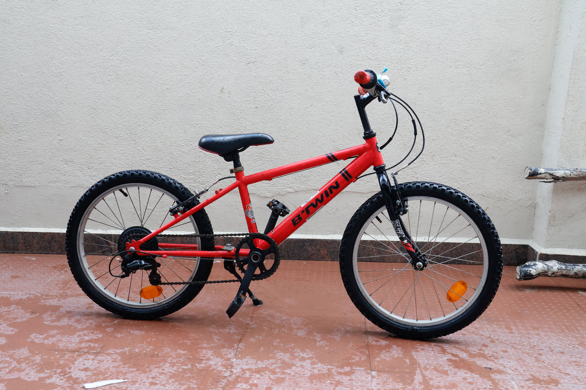 Bicicleta racing boy 320 hot sale